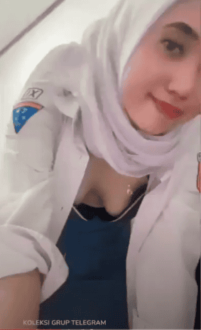 Viral T Cewe SMA Bermain Otong di Apart Terbaru